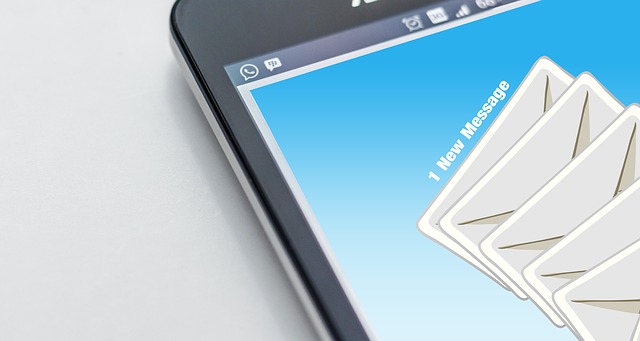 Las Listas de correo electrónico para Venta en su negocio en Línea QVsnoV