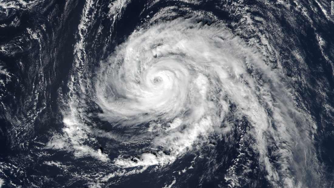 Antiguo Huracán Ofelia Se Encamina a Irlanda 171014153621 hurricane ophelia 101317 super tease