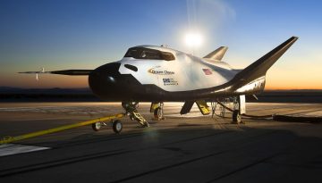 1200px-Dream_Chaser_pre-drop_tests.6