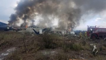 Avión de Aeromexico colisiona, pero todos los pasajeros sobrevivieron