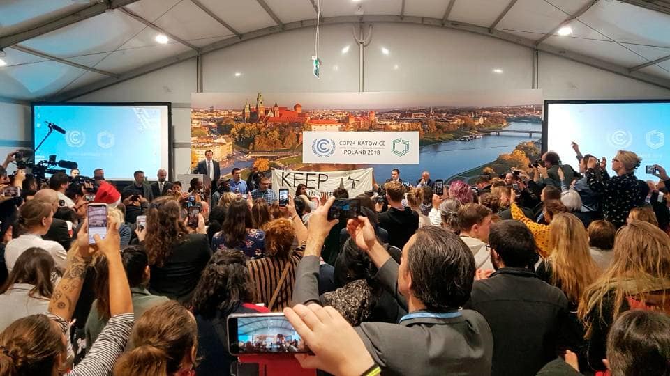 Estados Unidos promueve combustibles fósiles en una de las conferencias más grandes del mundo sobre el cambio climático Estados Unidos promueve combustibles fósiles en una de las conferencias más grandes del mundo sobre el cambio climático