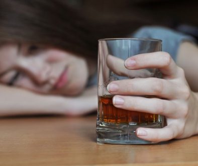El consumo excesivo de alcohol en la adolescencia puede causar daños irreparables