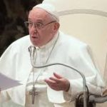 El Papa pide una “batalla total” sobre el abuso sexual del clero, pero sin ser demasiado específico sobre las medidas El Papa pide una “batalla total” sobre el abuso sexual del clero, pero sin ser demasiado específico sobre las medidas