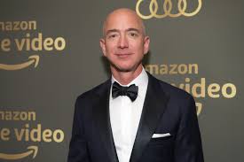 ¿Qué están donando a caridad las personas ricas? Jeff Bezos está debajo de las expectativas