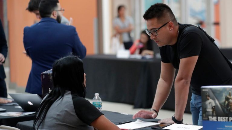 Lo que se espera de los informes de empleo de Estados Unidos de diciembre